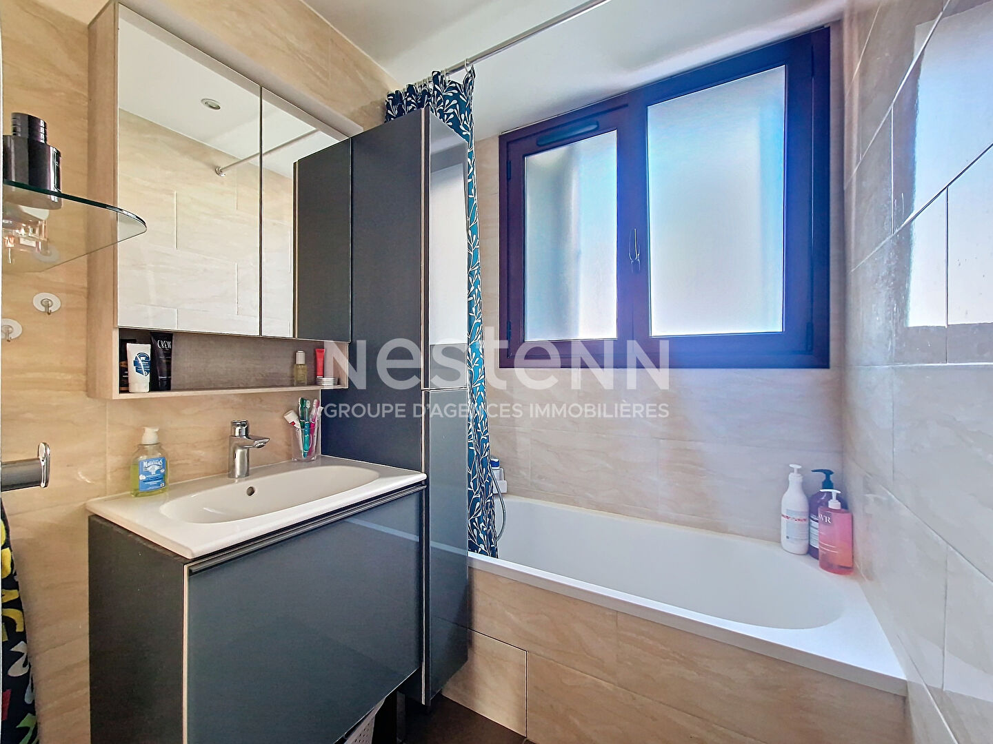Appartement Bois D'arcy  4 pièces 3 chambres de plus de 64m2 !