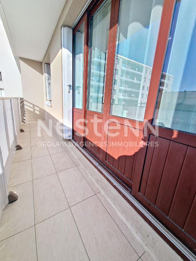 Appartement Bois D'arcy  4 pièces 3 chambres de plus de 64m2 !