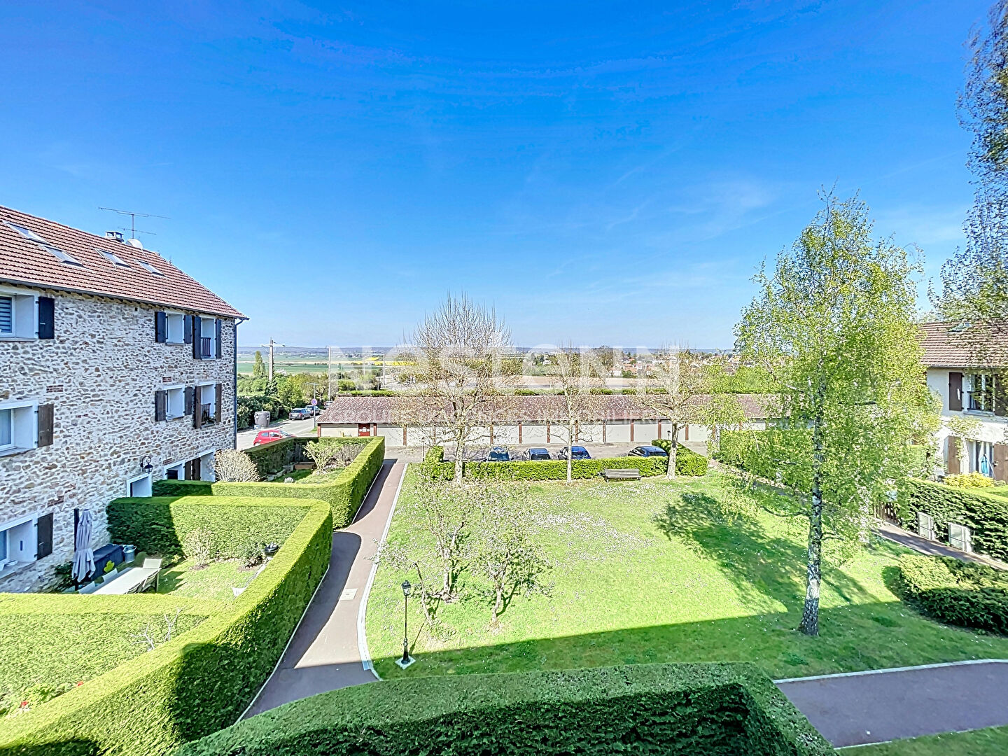 Appartement à vendre de 3 pièces avec garage à FONTENAY LE FLEURY