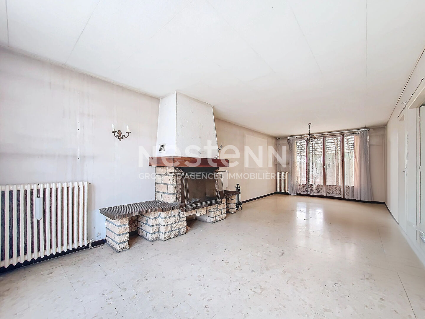 A VENDRE : Maison de 177 m² à Chilly-Mazarin avec fort potentiel et combles aménageables