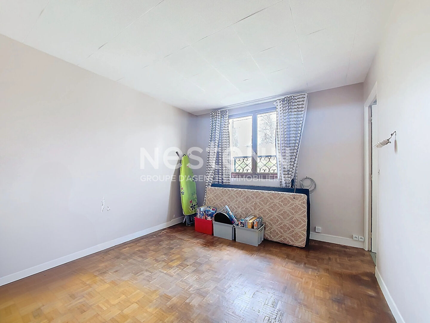 A VENDRE : Maison de 177 m² à Chilly-Mazarin avec fort potentiel et combles aménageables