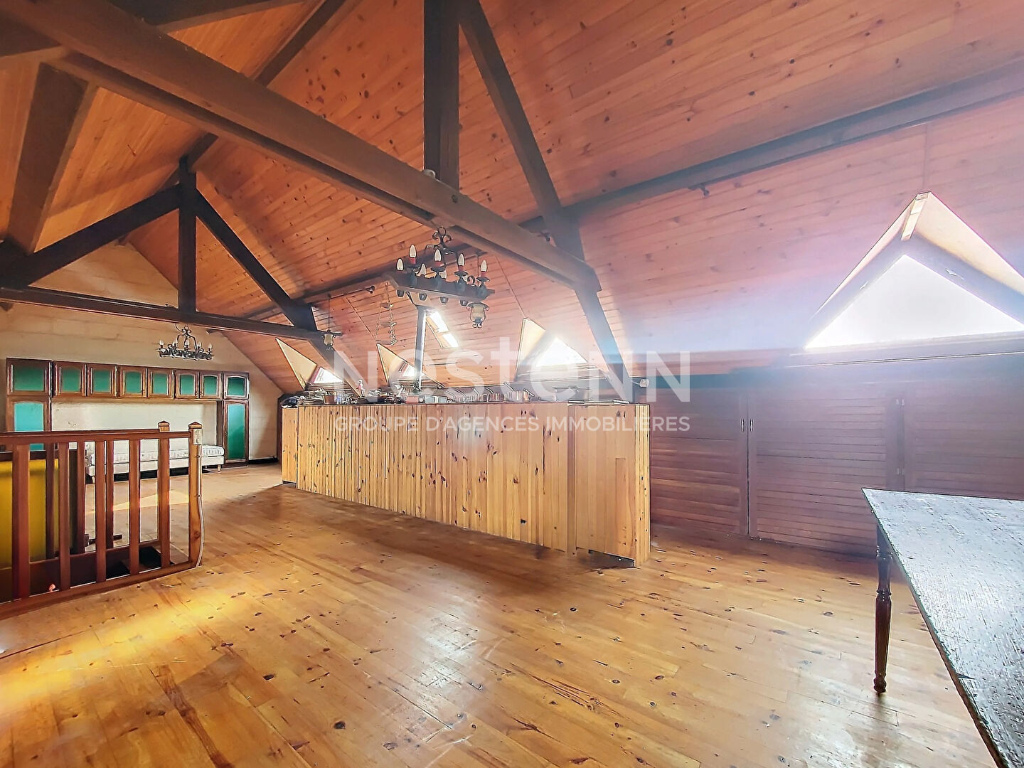 A VENDRE : Maison de 177 m² à Chilly-Mazarin avec fort potentiel et combles aménageables