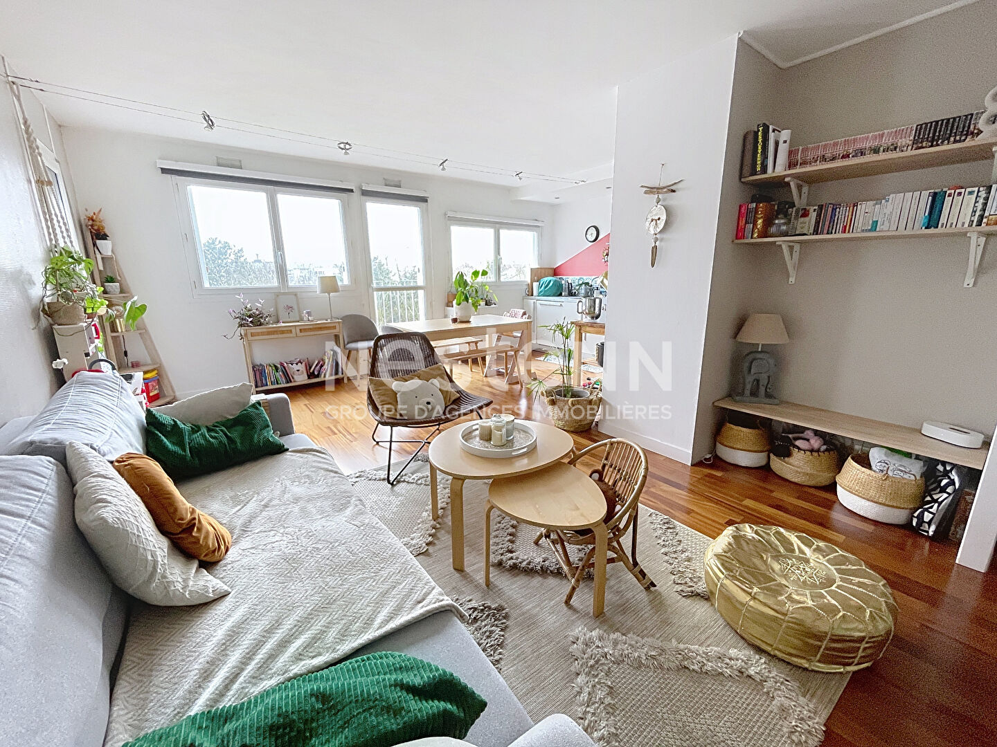 A vendre Appartement de 4 pièces de 84 m2 à Plaisir - Quartier gare Plaisir-Grignon