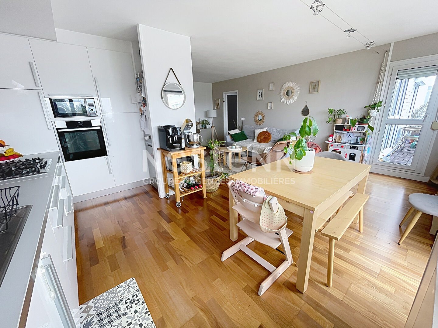 A vendre Appartement de 4 pièces de 84 m2 à Plaisir - Quartier gare Plaisir-Grignon