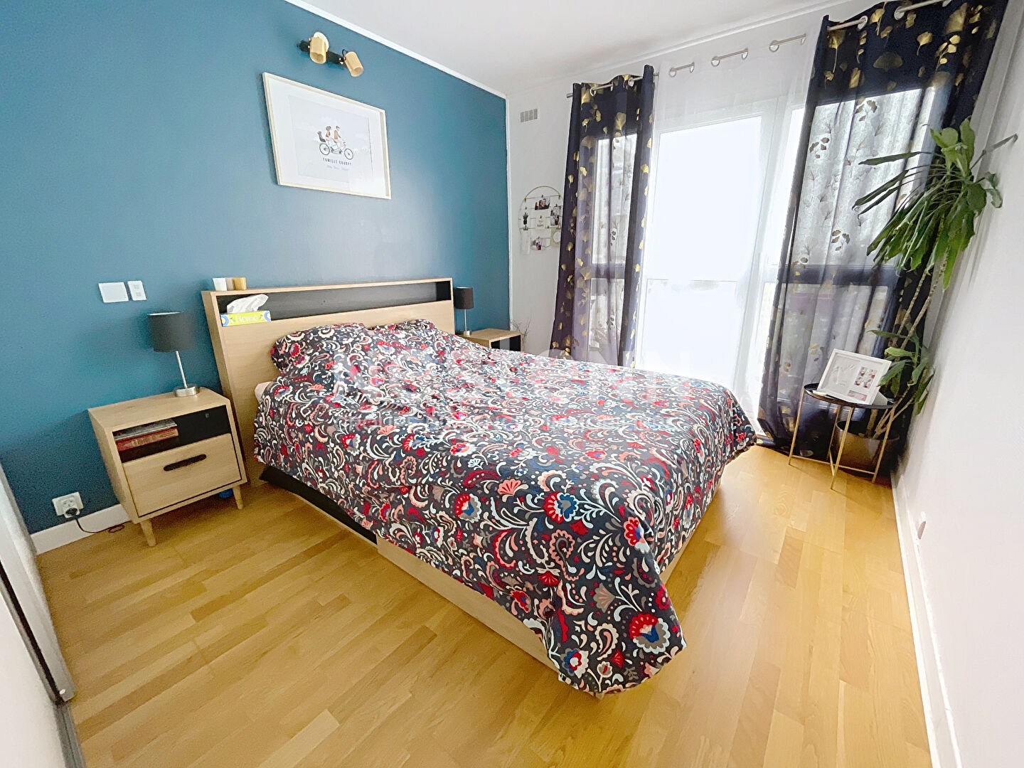 A vendre Appartement de 4 pièces de 84 m2 à Plaisir - Quartier gare Plaisir-Grignon