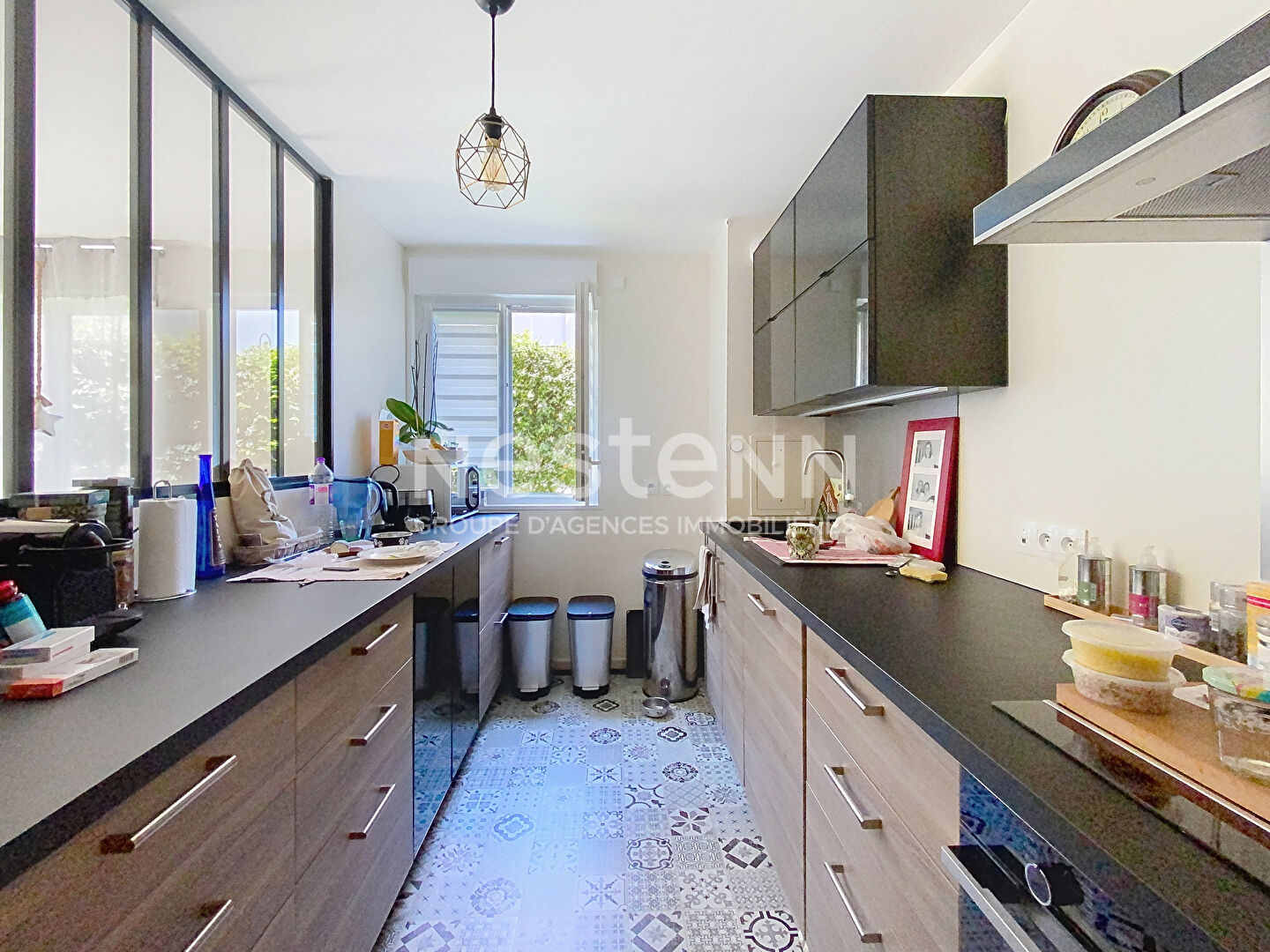 Appartement rdj 174 m² Montigny Le Bretonneux 4 pièces 80 m2 avec 2 places de parking en sous sol