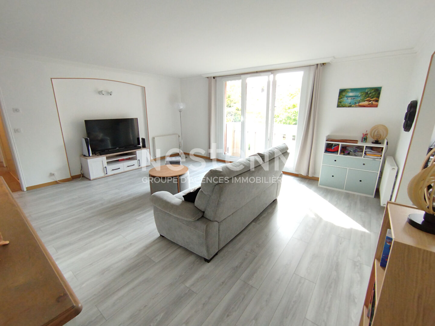 A VENDRE  MONTIGNY LE BX LA SOURDERIE 5 PIECES 99M² EN ETAGE, SEJOUR 34M² 3 CHAMBRES PARKING S/SOL