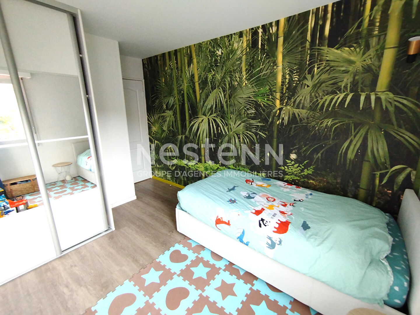 A VENDRE  MONTIGNY LE BX LA SOURDERIE 5 PIECES 99M² EN ETAGE, SEJOUR 34M² 3 CHAMBRES PARKING S/SOL
