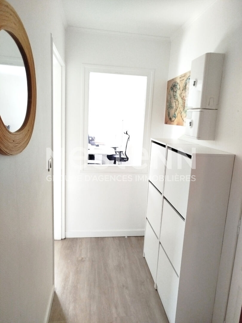 A VENDRE  MONTIGNY LE BX LA SOURDERIE 5 PIECES 99M² EN ETAGE, SEJOUR 34M² 3 CHAMBRES PARKING S/SOL