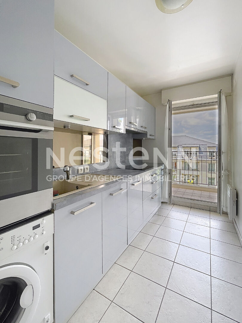 Appartement Saint Cyr L Ecole 3 pièce(s) avec box en sous-sol