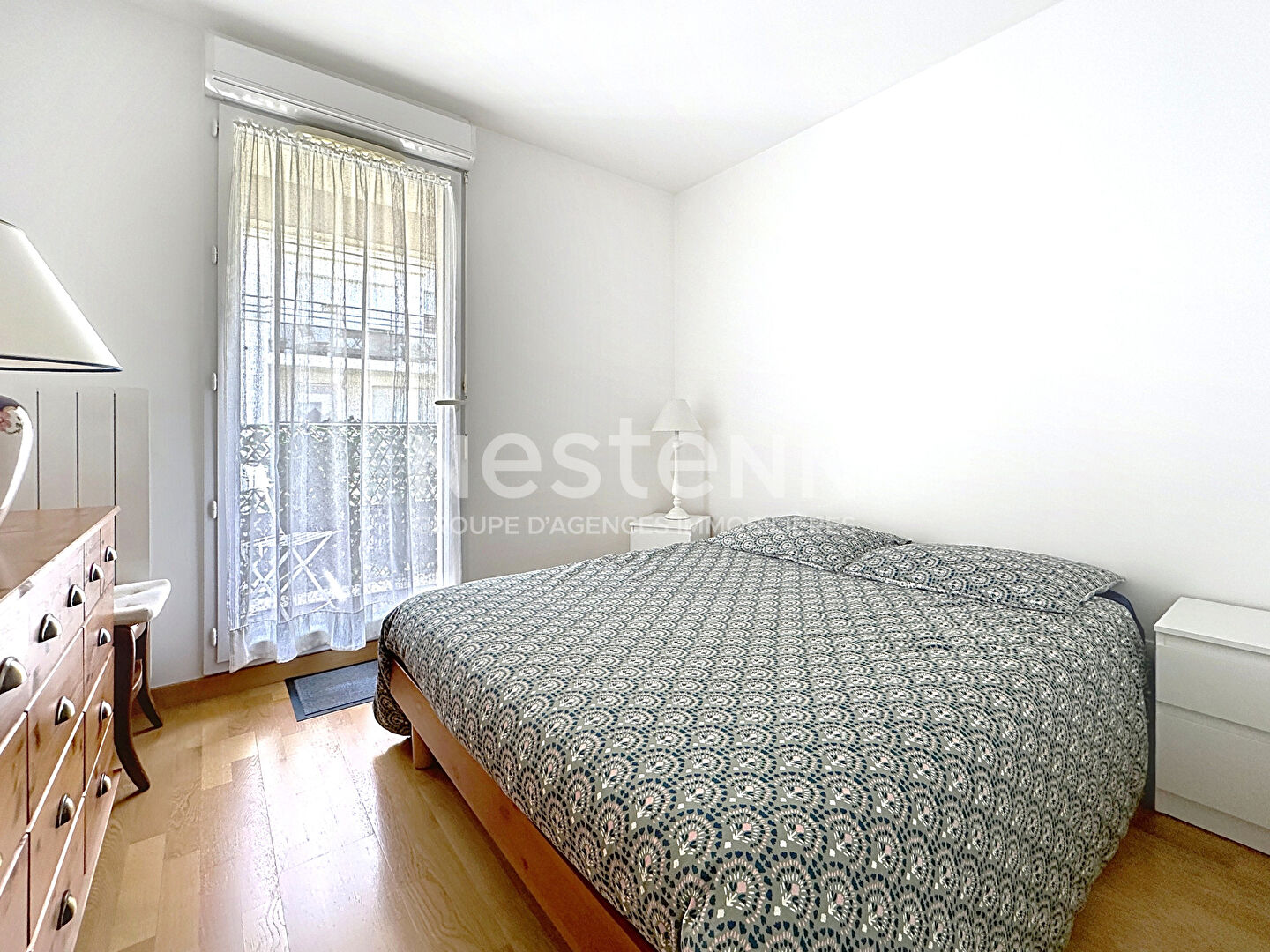Quartier du Village - Appartement avec 2 balcons à Montigny Le Bretonneux 2 pièce(s) 51.5 m2 -  1 place de parking 1 cave
