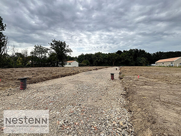 Vente terrain à Saint urbain (85230)