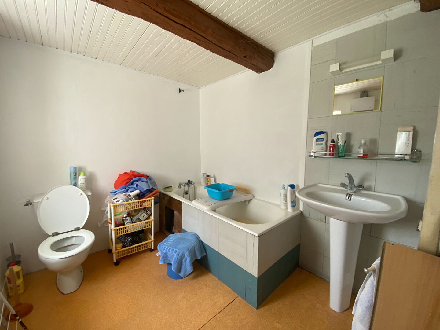 À vendre : Maison à  rénover à Dingé avec 2 chambres