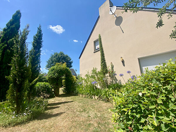 Vente par agence immobiliere à Montreuil sur ille (35440)