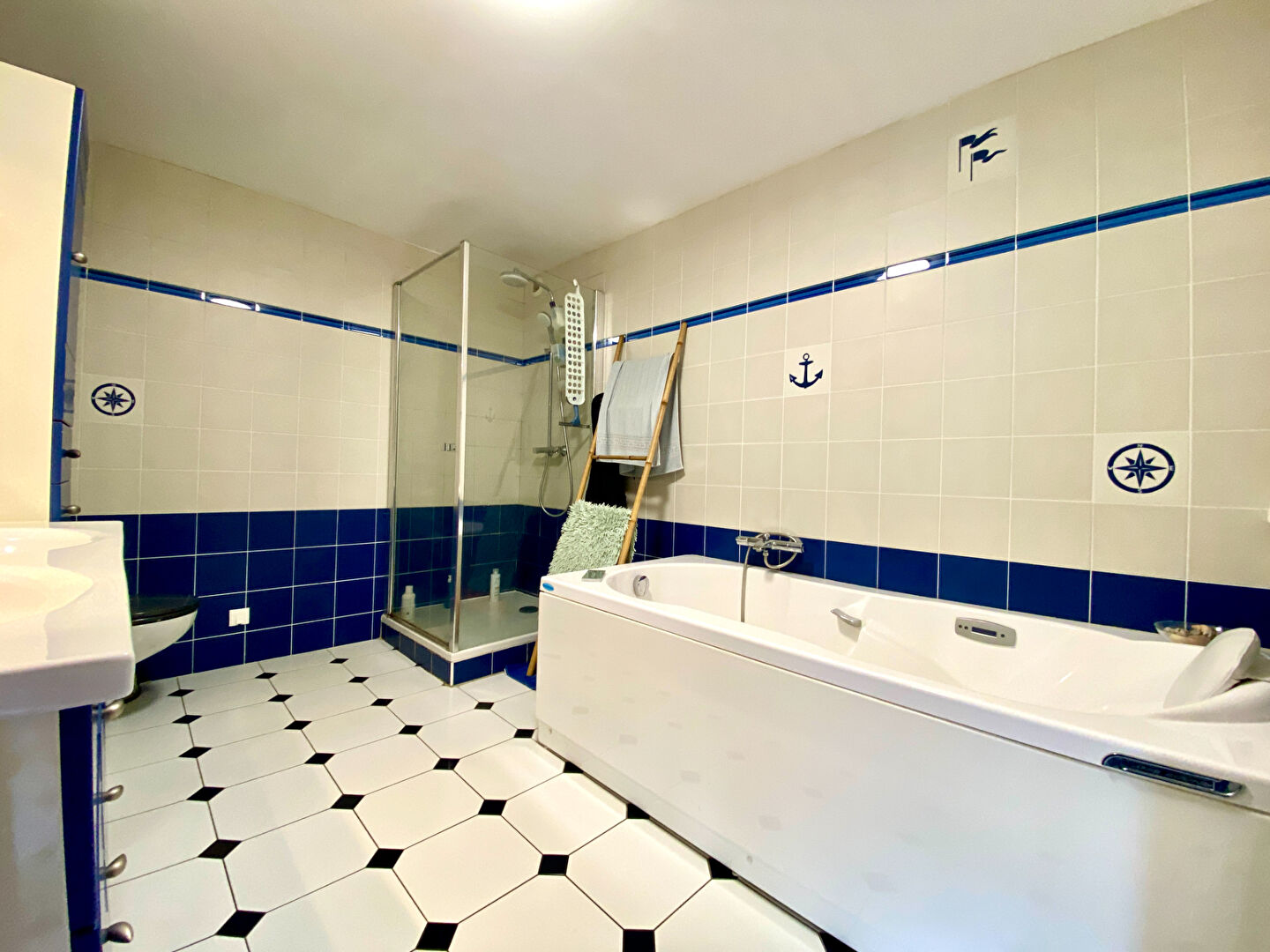À vendre : Maison ancienne à Lillemer 4 chambres