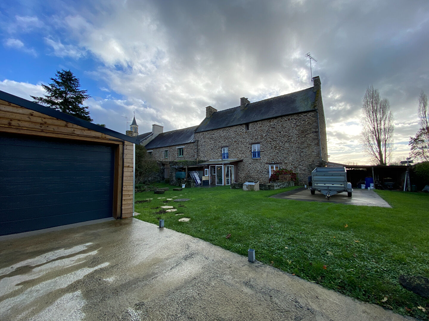 À vendre : Maison ancienne à Lillemer 4 chambres