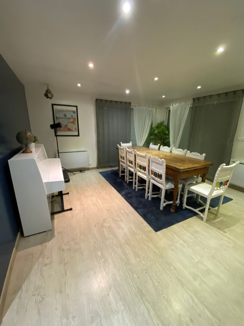 Maison Saint Pierre De Plesguen 13 pièce(s) 246.70 m2