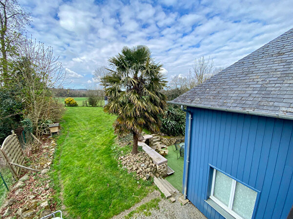 Vente par agence immobiliere à Dinge (35440)