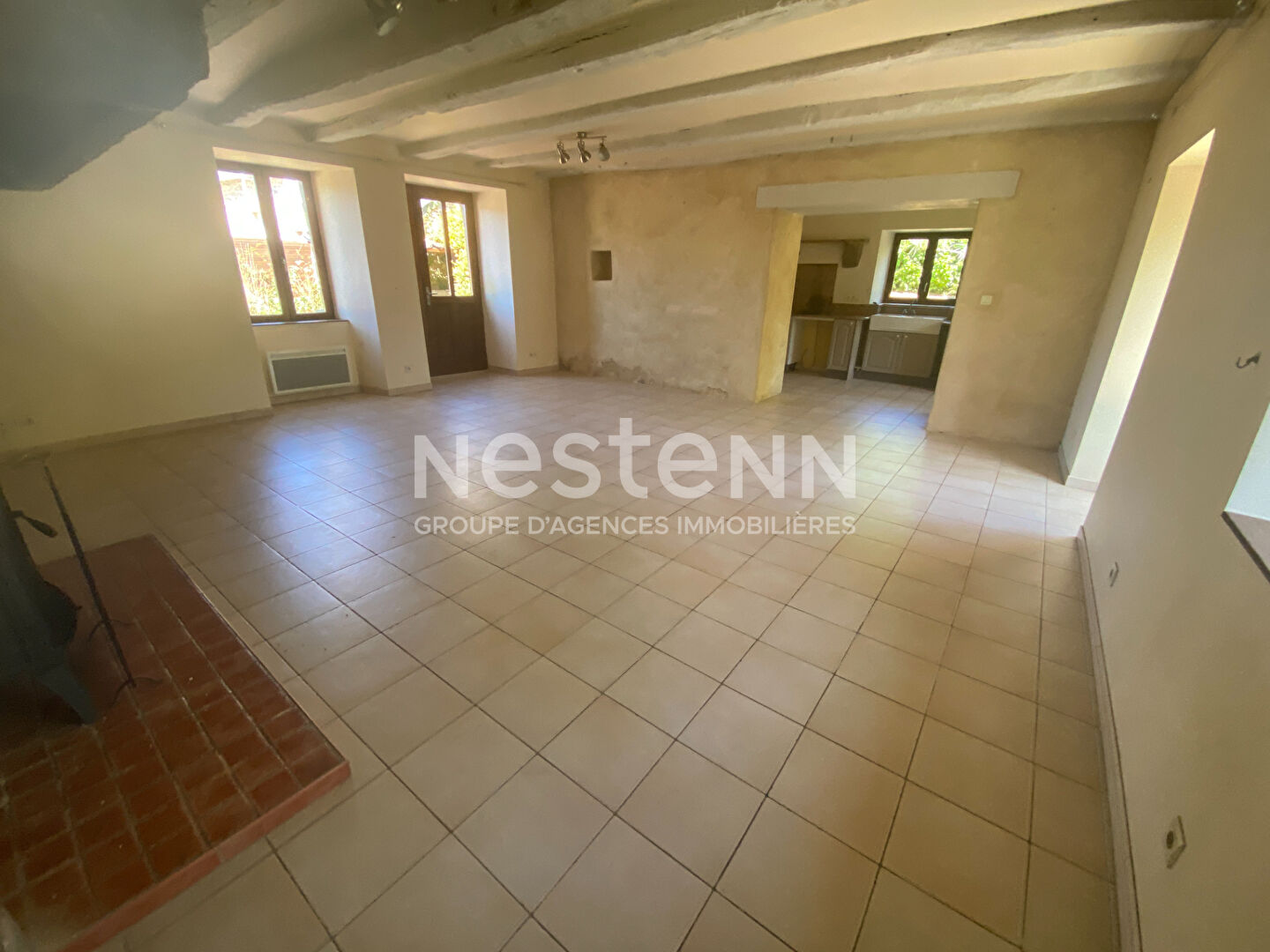 À vendre : Longère de charme avec 4 chambres à Noyal-sous-Bazouges