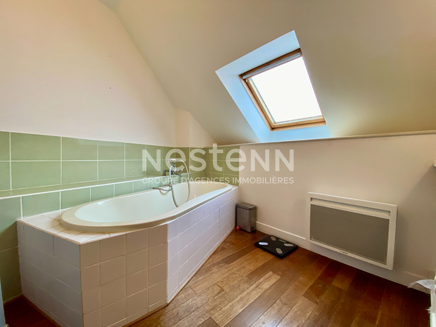À vendre : Longère de charme avec 4 chambres à Noyal-sous-Bazouges