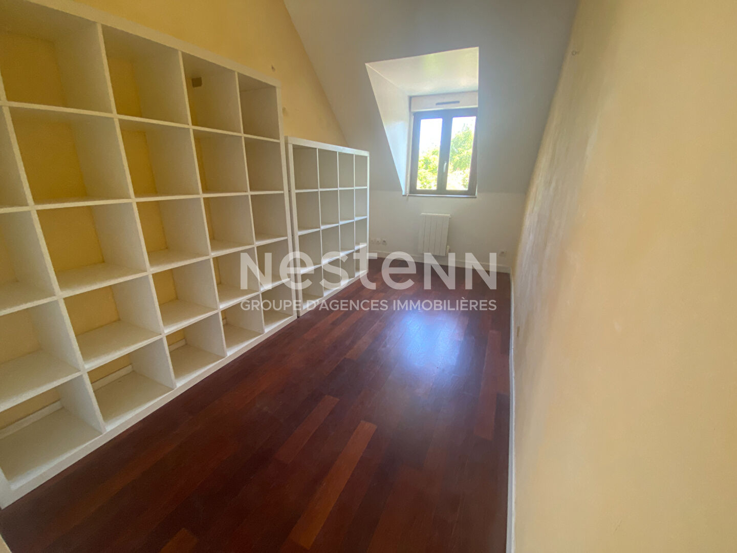 À vendre : Longère de charme avec 4 chambres à Noyal-sous-Bazouges
