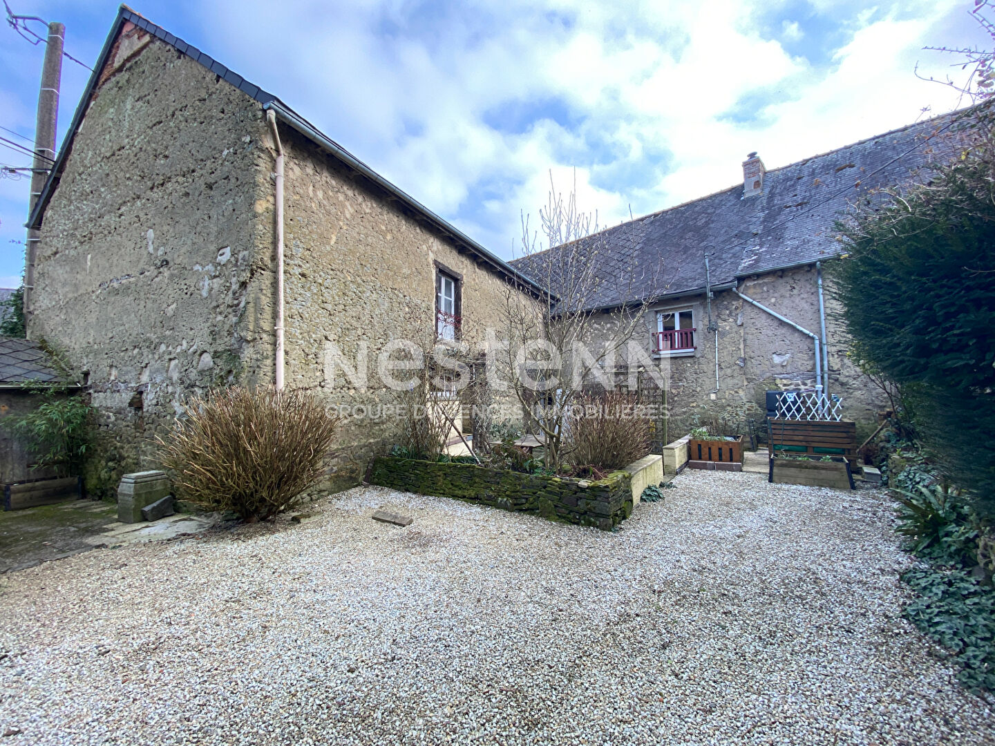 À vendre - Maison 4 chambres à Tinténiac, proche centre-bourg