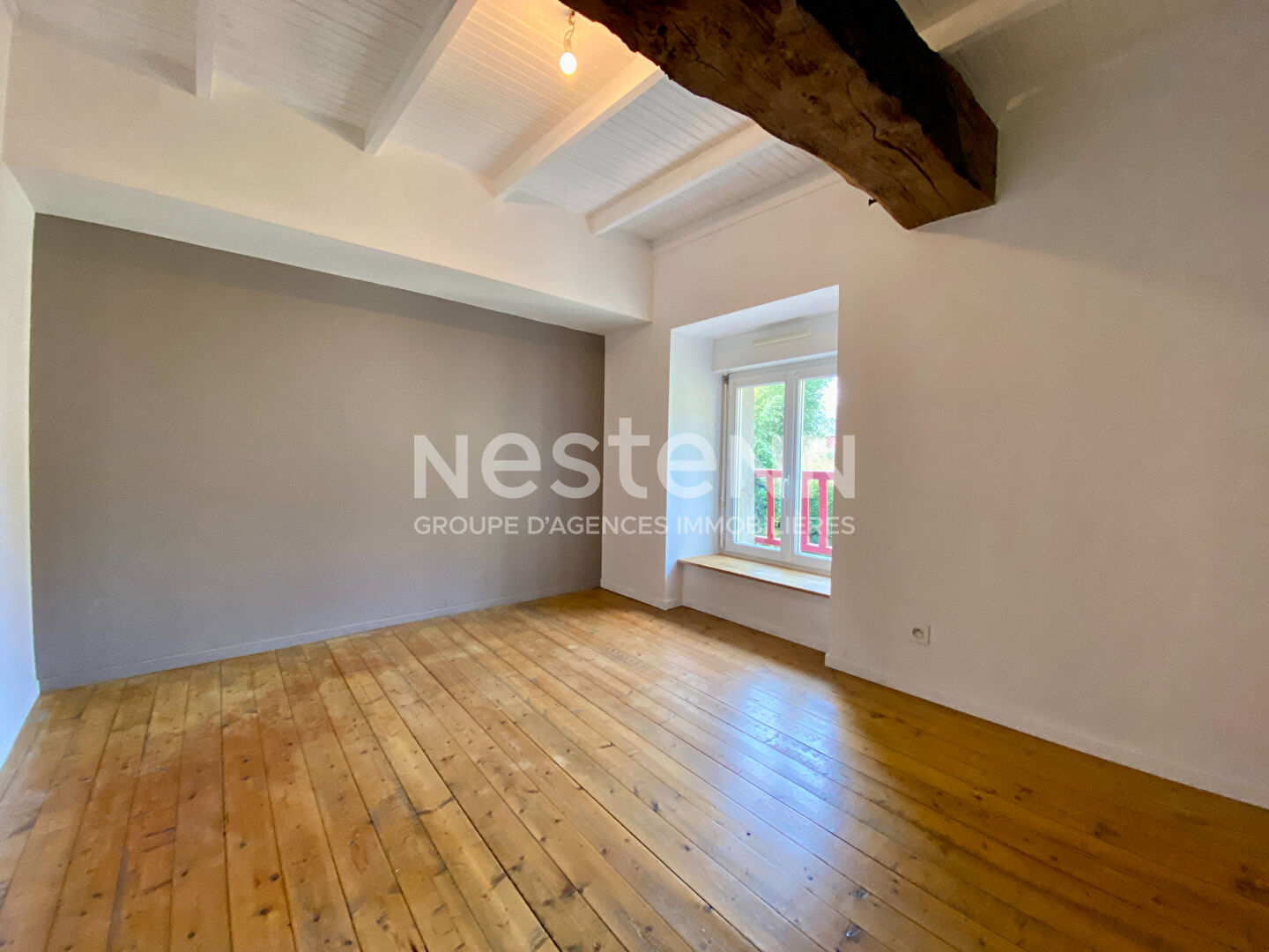 À vendre - Maison 4 chambres à Tinténiac, proche centre-bourg