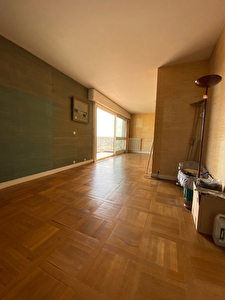Vente par agence immobiliere à Garches (92380)