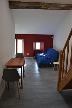 Location appartement à Bessamorel (43200)