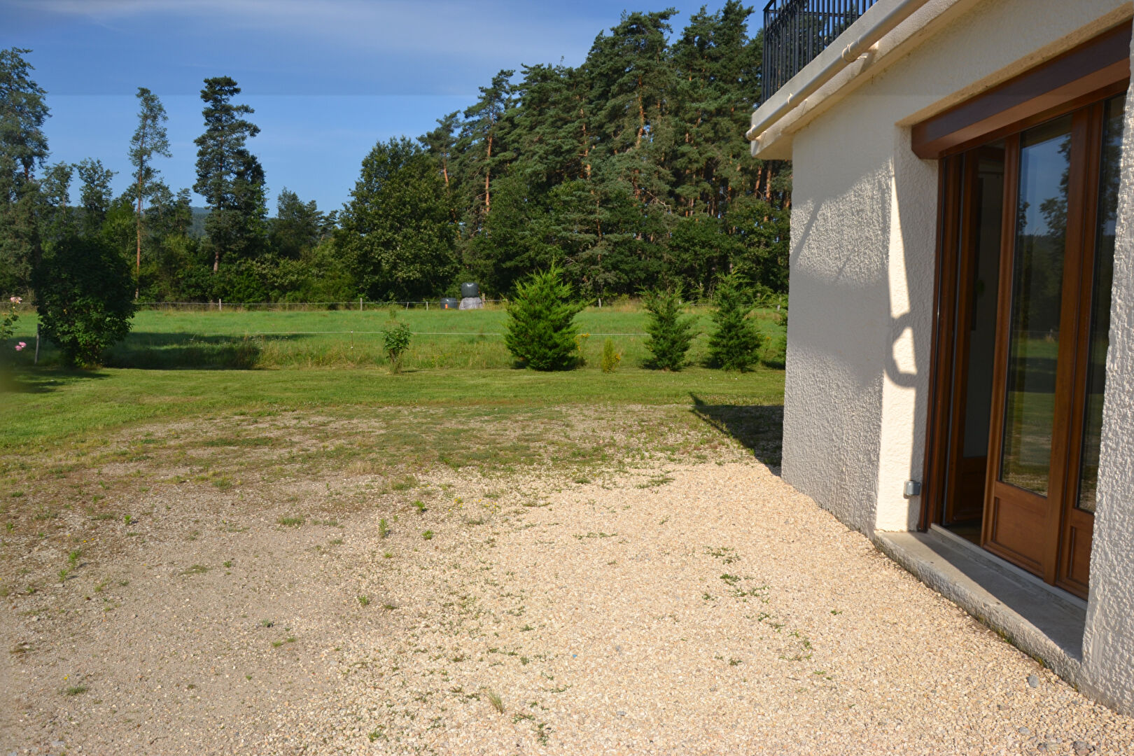 Grand appartement  de 2 pièces  avec terrain dans un hameau de Retournac