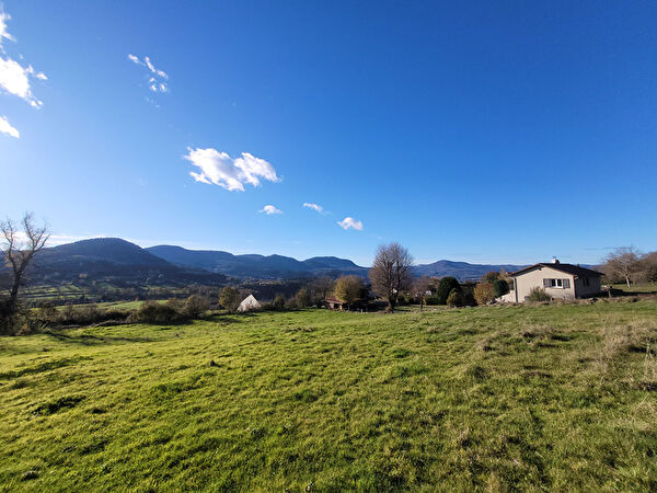 Vente terrain à Saint julien chapteuil (43260)