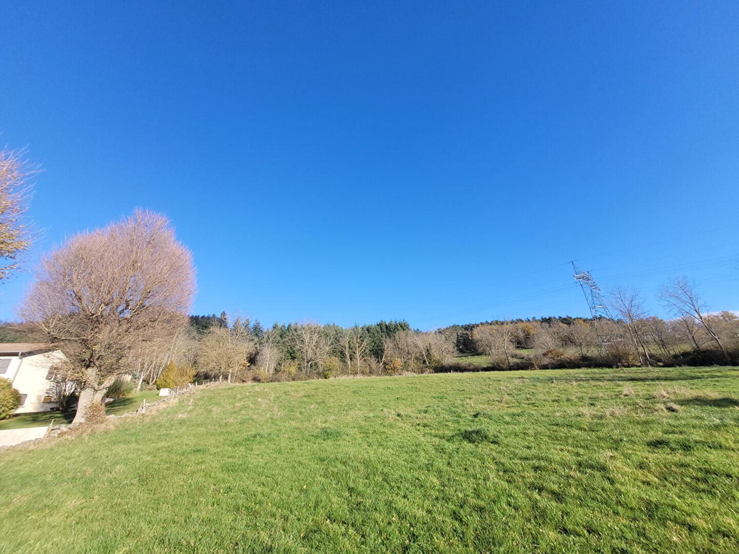 EXCLUSIVITE  BEAUX ! belle parcelle de 3600 m2 constructible avec vue dégagée
