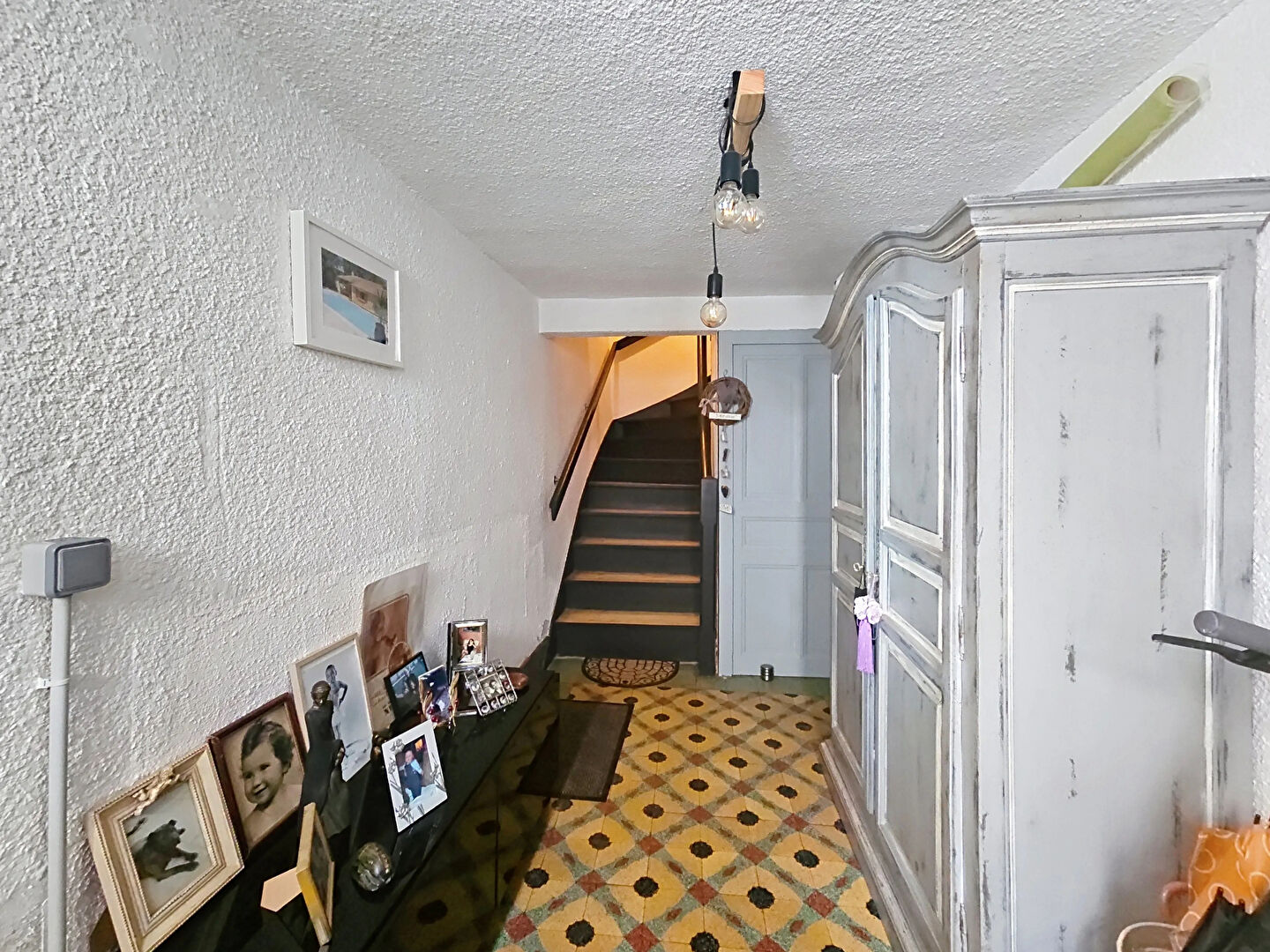 Centre Saint Maurice de lignon ! Maison de village de plus de 140 m2 avec jardin et garage