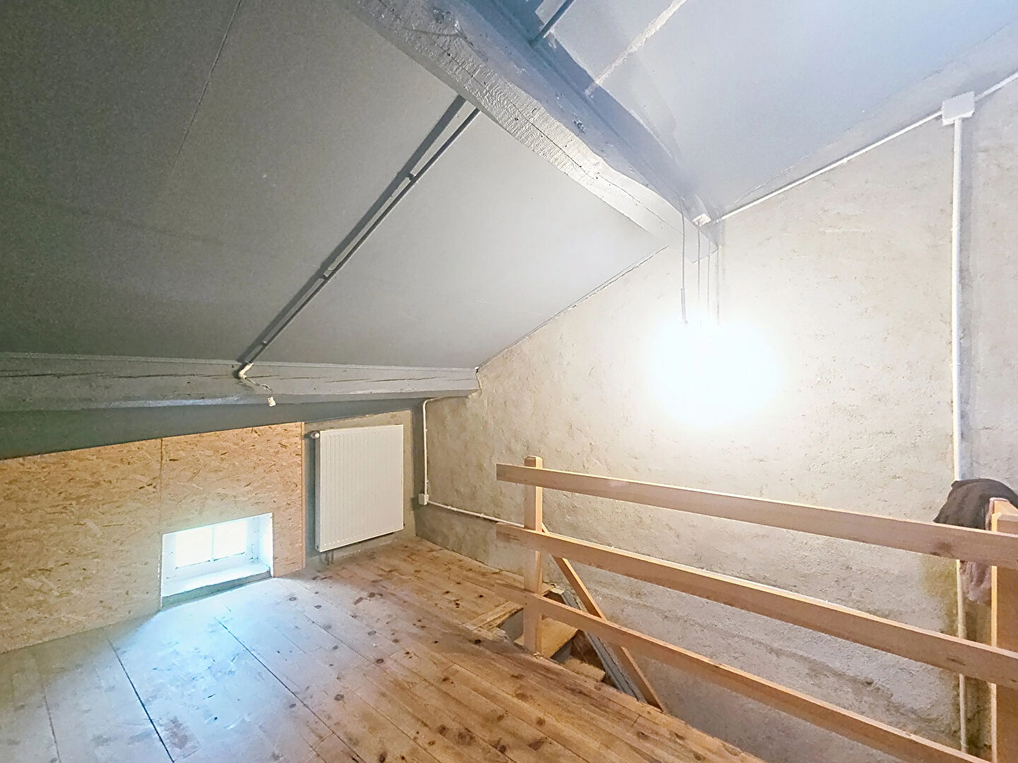 Centre Saint Maurice de lignon ! Maison de village de plus de 140 m2 avec jardin et garage