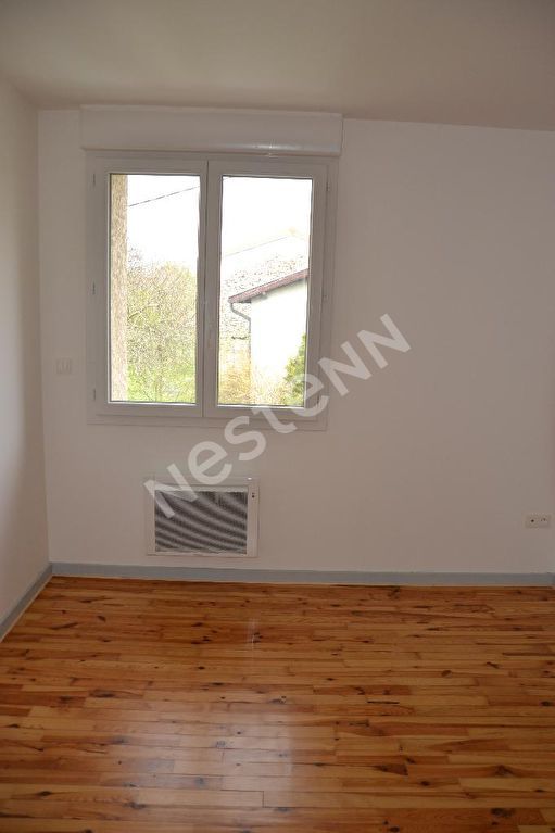 Jolie petite maison lumineuse de 3 pièce(s) avec terrain sur  Beaux
