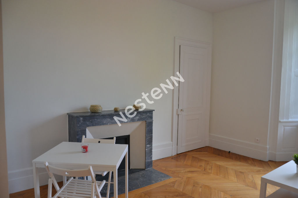 Appartement meublé à Saint Maurice De Lignon 1 pièce(s) 32.55 m2 ( proche Yssingeaux)