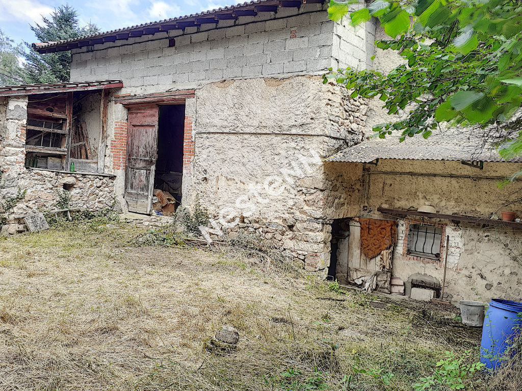 Ferme à rénover BAS EN BASSET