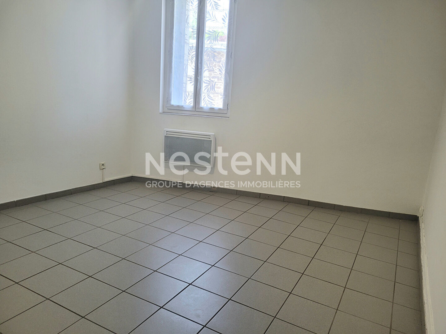 Bel appartement de 3 pièces en plein centre  de Retournac avec parking extérieur