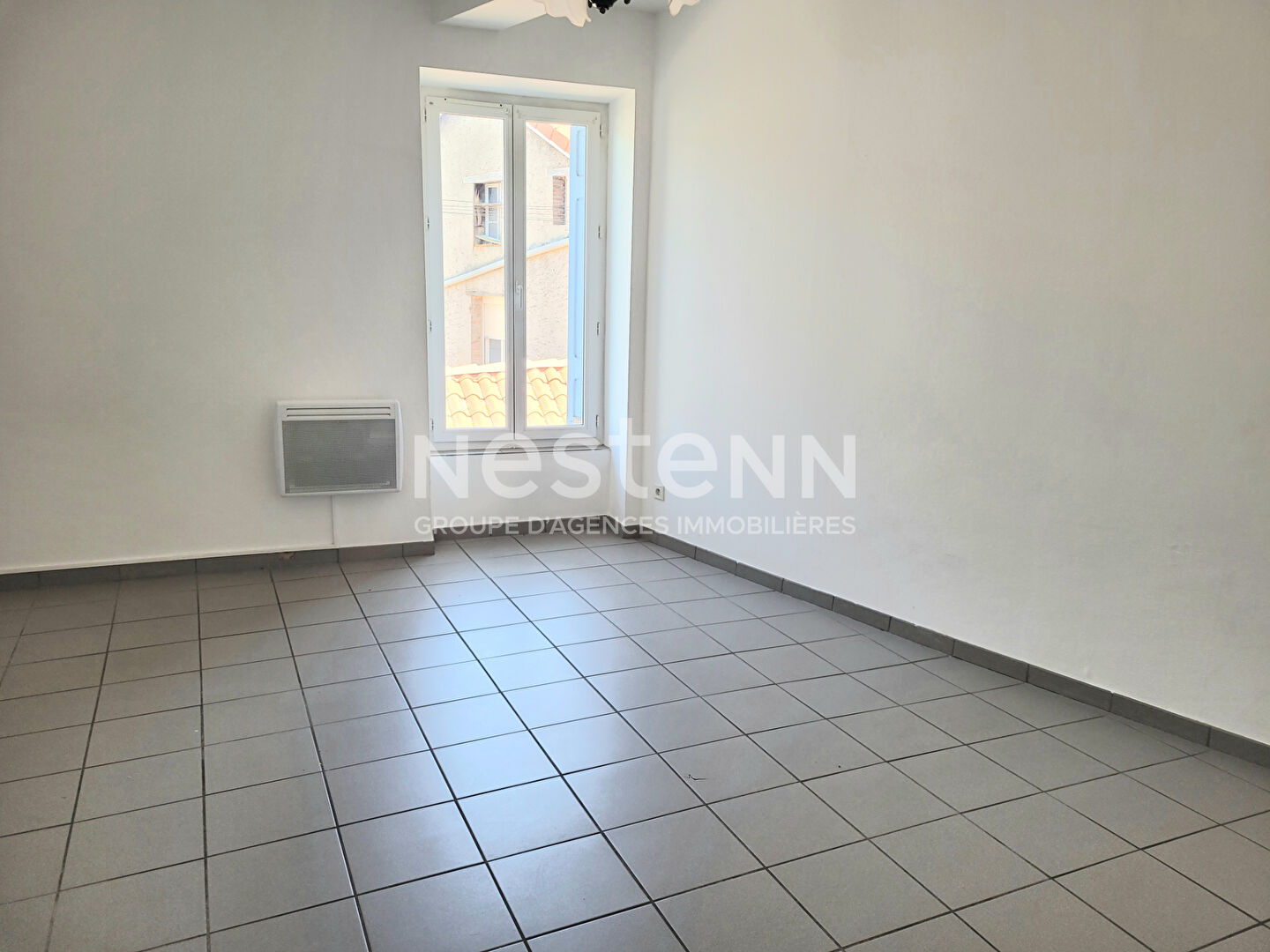 Bel appartement de 3 pièces en plein centre  de Retournac avec parking extérieur