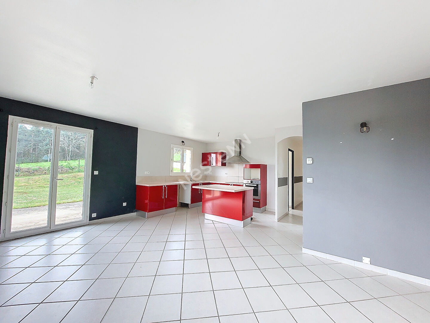 ST Maurice de lignon Maison  lumineuse de plain pied avec terrain et garage