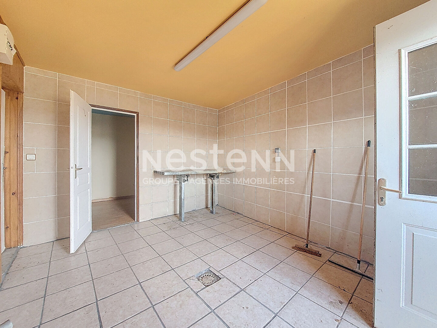 EXCLUSIVITE ! RETOURNAC Ancien corps de ferme sur 1980 m2 de terrain environ