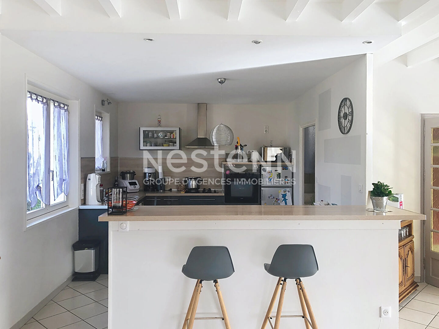 EXCLUSIVITÉ , Maison de 155 m² environ avec garage, terrasse et terrain clos à Grazac