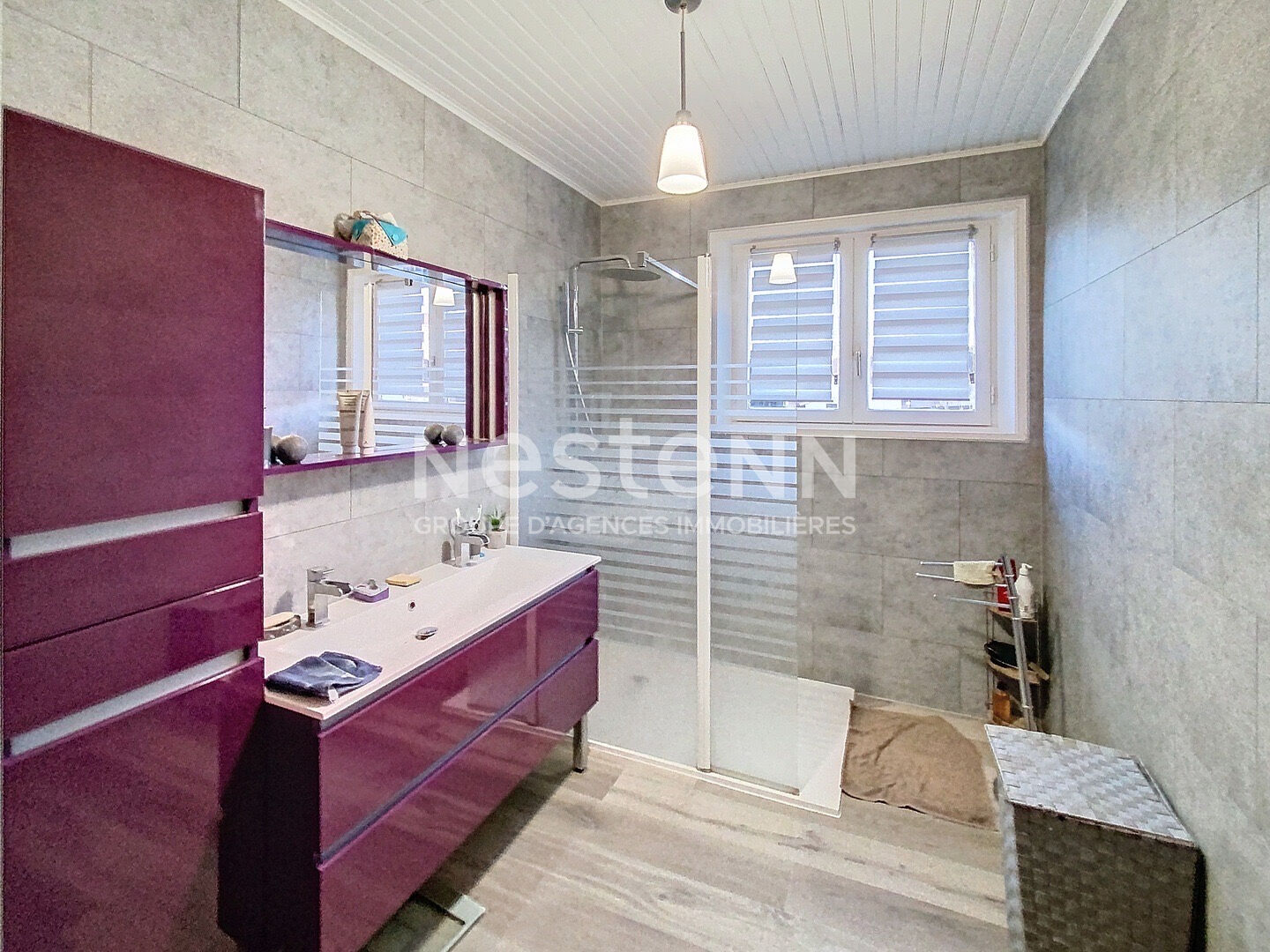 EXCLUSIVITÉ , Maison de 155 m² environ avec garage, terrasse et terrain clos à Grazac