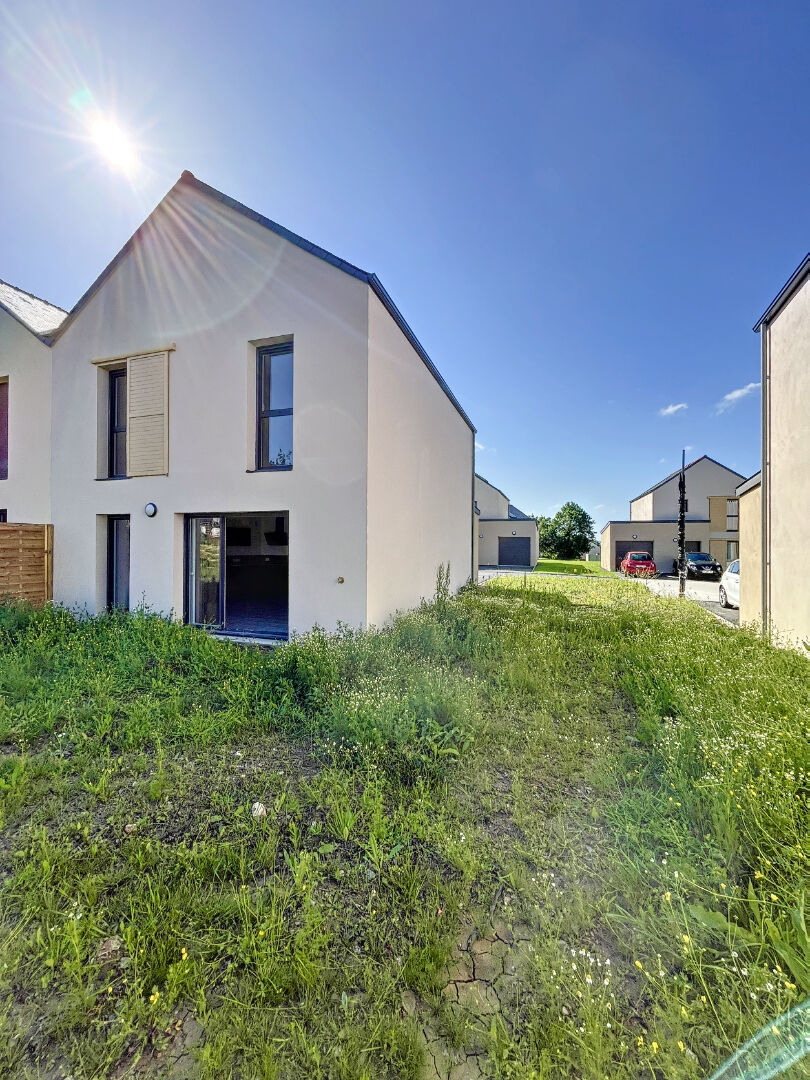 BOUCHEMAINE - Maison neuve - 4 chambres - jardin et garage