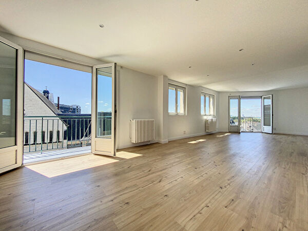 Vente par agence immobiliere à Angers (49000)