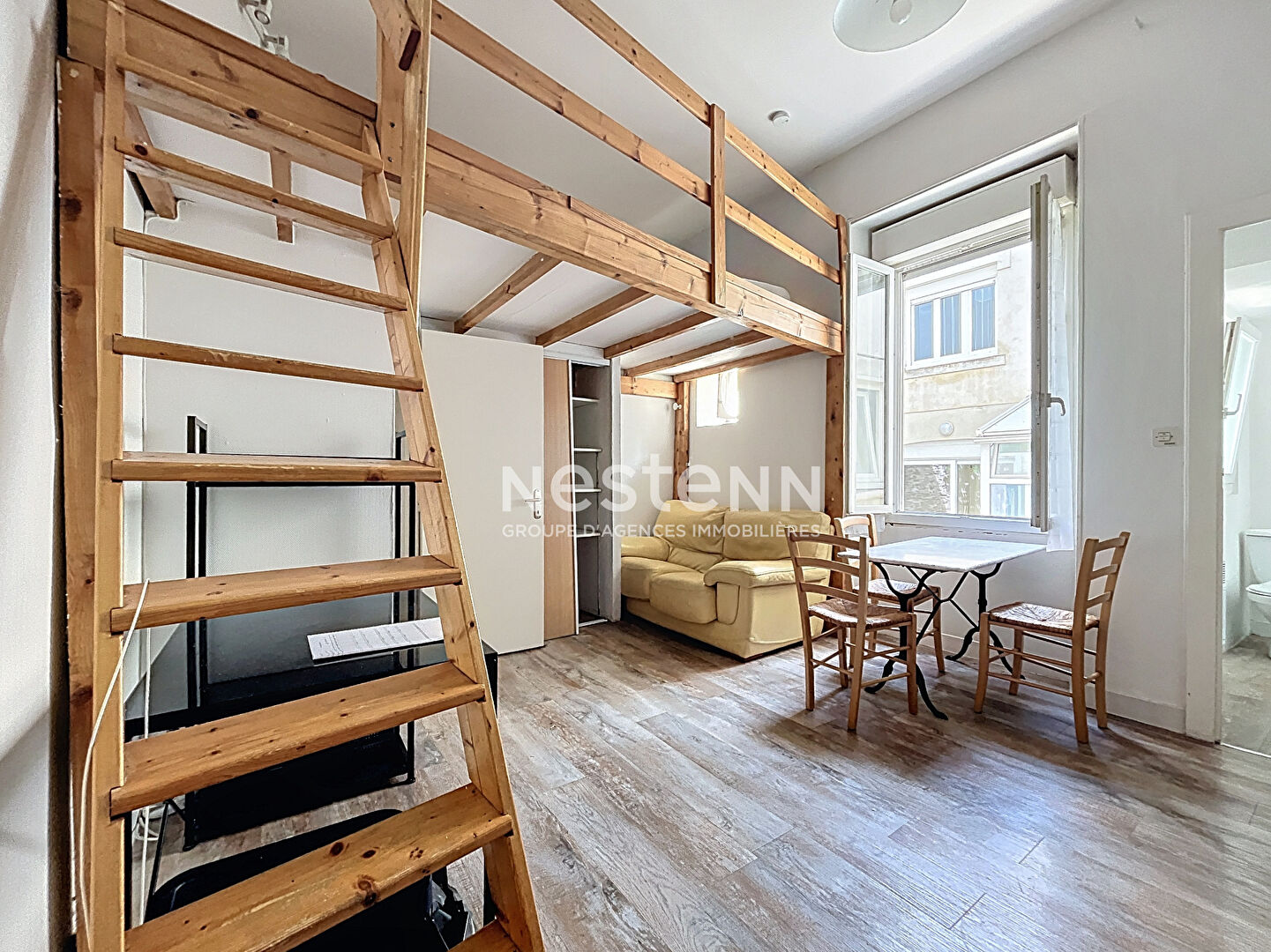 A vendre - Appartement T2 de 32 m² meublé avec locataire en place, idéal investisseur 