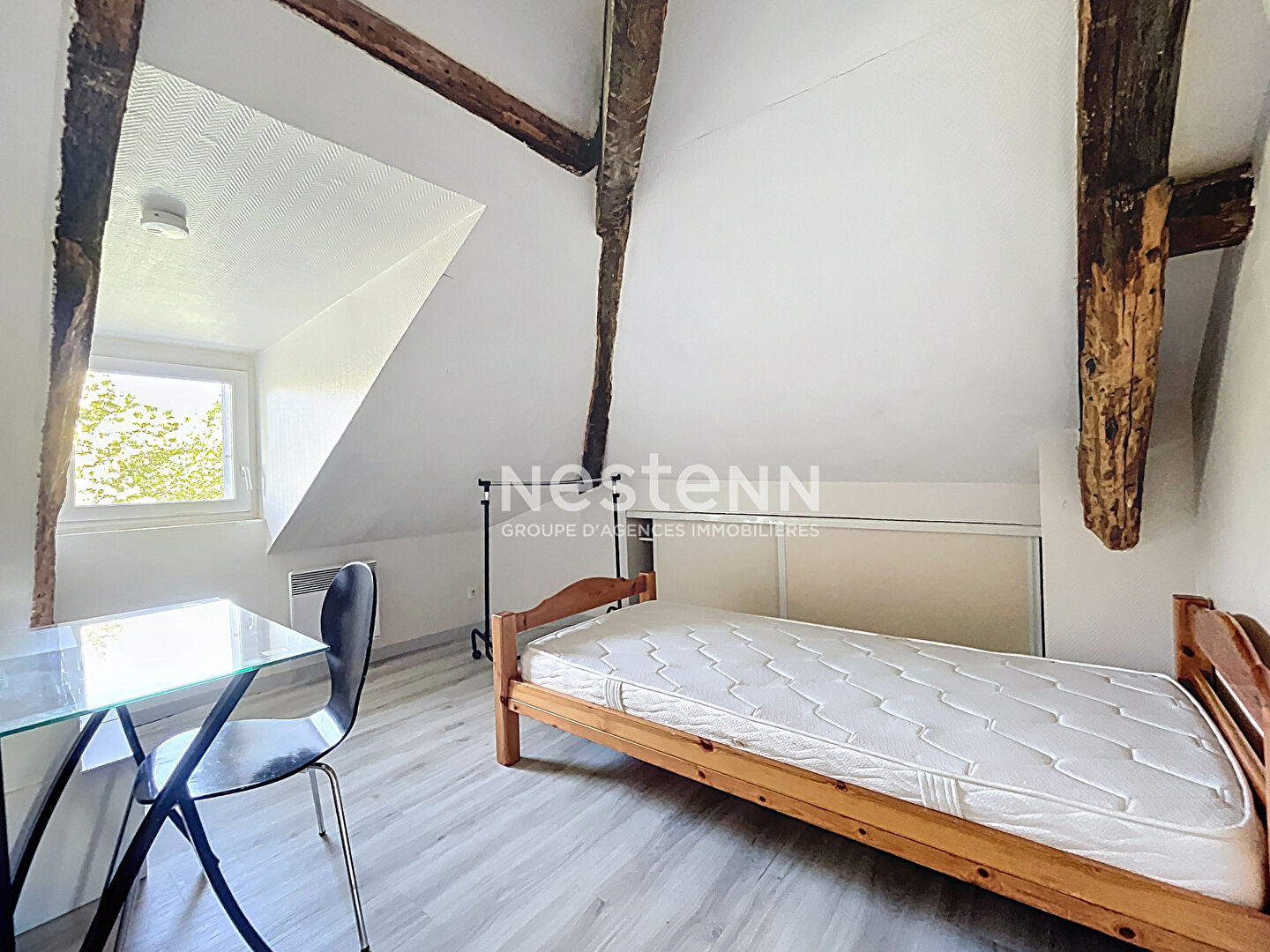 A vendre - Ensemble immobilier 3 lots : T3 libre + 2 studios loués - 85 m² carrez (120 m² au sol) - Investissement ou Résidence avec revenus locatifs 