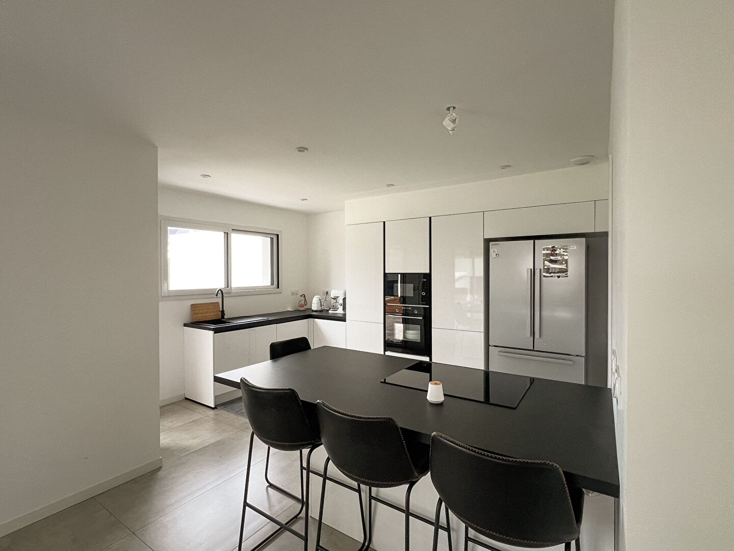 Maison de 4 chambres dont une au rez de chaussée à Trélazé avec jardin et garage