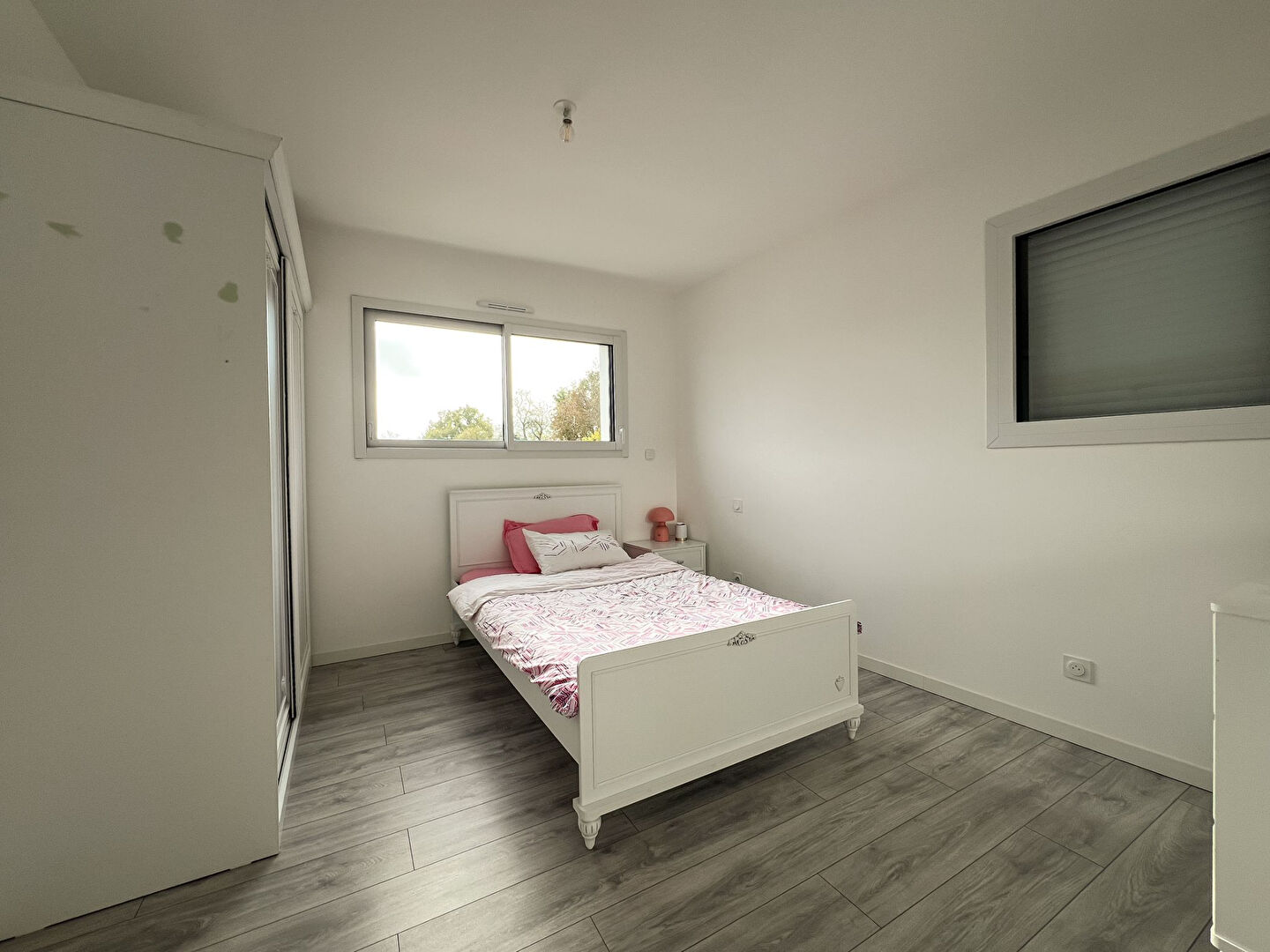Maison de 4 chambres dont une au rez de chaussée à Trélazé avec jardin et garage