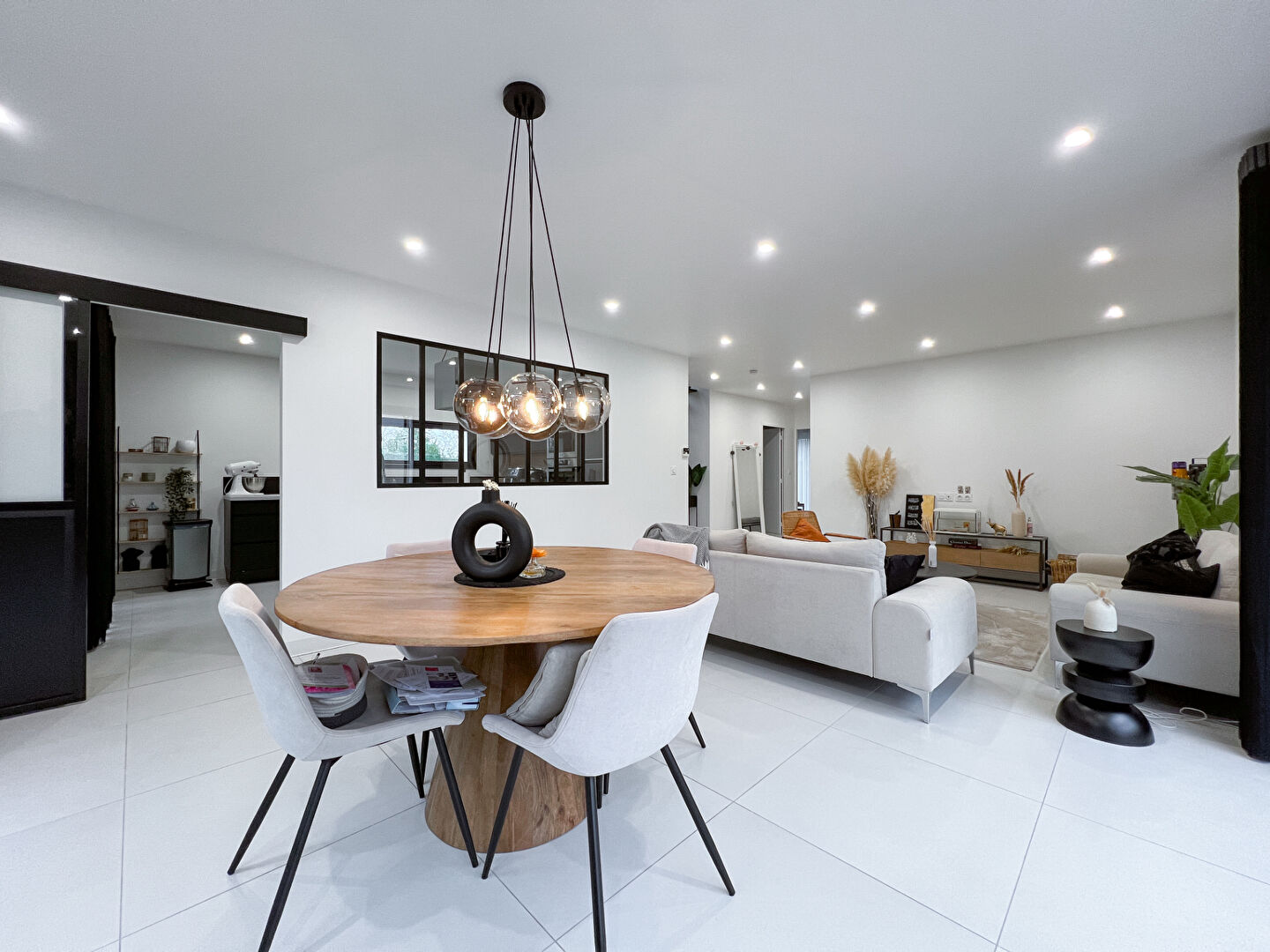 Maison de 150 m² à Brain sur l'Authion de 4 chambres avec jardin et garage